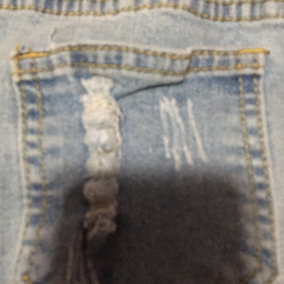 Light washed jeans (ripped) - Picture 4 of 6